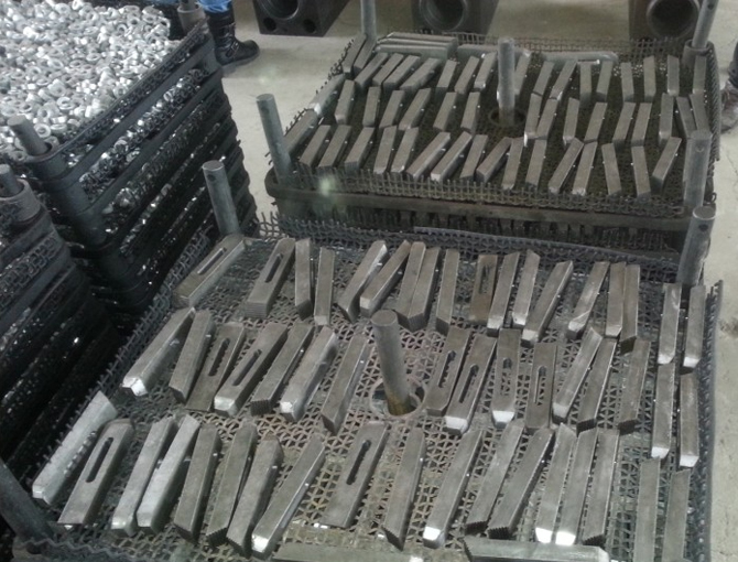 热处理加工是一种通过对金属材料进行加热、保温和冷却等操作，以改变其组织结构和性能的工艺方法，在机械制造、航空航天、汽车等众多领域有着广泛应用，以下是其主要工艺过程：